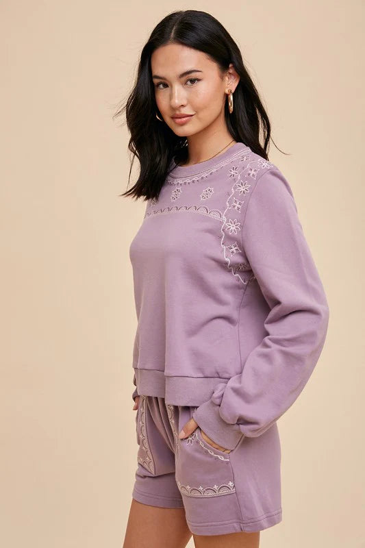 Mauve embroidered set